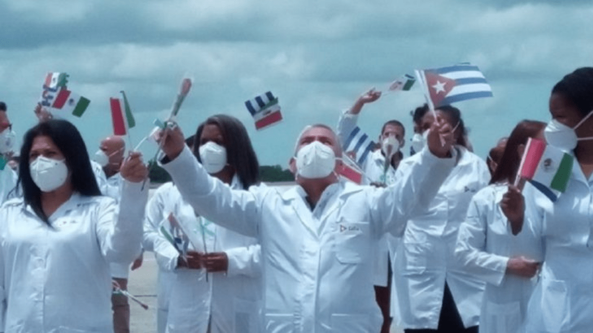 Agenda Pública Digital: Seguimiento a contratación de médicos cubanos, Filtración de audios de Alito Moreno, SCJN amplia reserva de vacunas por cinco años